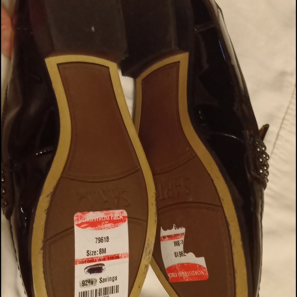 FRANCO SARTO PUMPS. 8 Removed tags. Too big. Reposhing - Picture 5 of 5